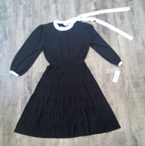 Nanette Elegant Black and White Dress